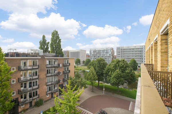Medium property photo - Blauwvoetstraat 17, 1061 BM Amsterdam